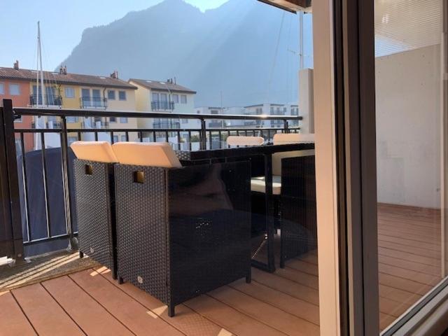 Superbe Appartement Dans La Marina Du Bouveret Port-Valais Exterior foto